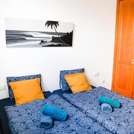 Surf Dream Surfhouse Hostel Corralejo Exterior photo